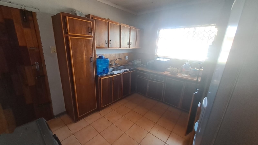 3 Bedroom Property for Sale in Kagisanong Free State